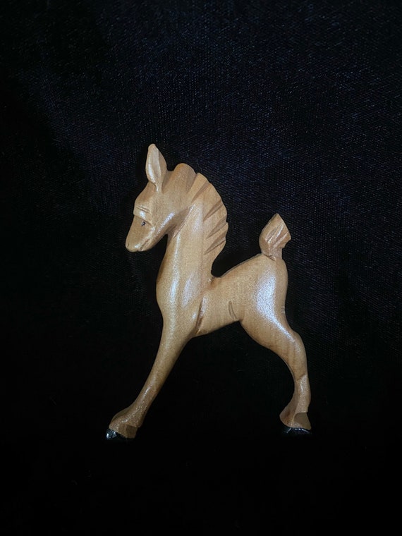 Vintage 1940’s wooden horse, pony pin brooch