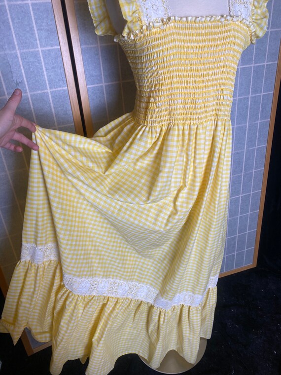 Vintage 1970’s yellow and white gingham sun dress… - image 6