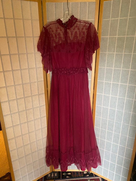 Vintage 1970’s raspberry purple lace mesh bridesma