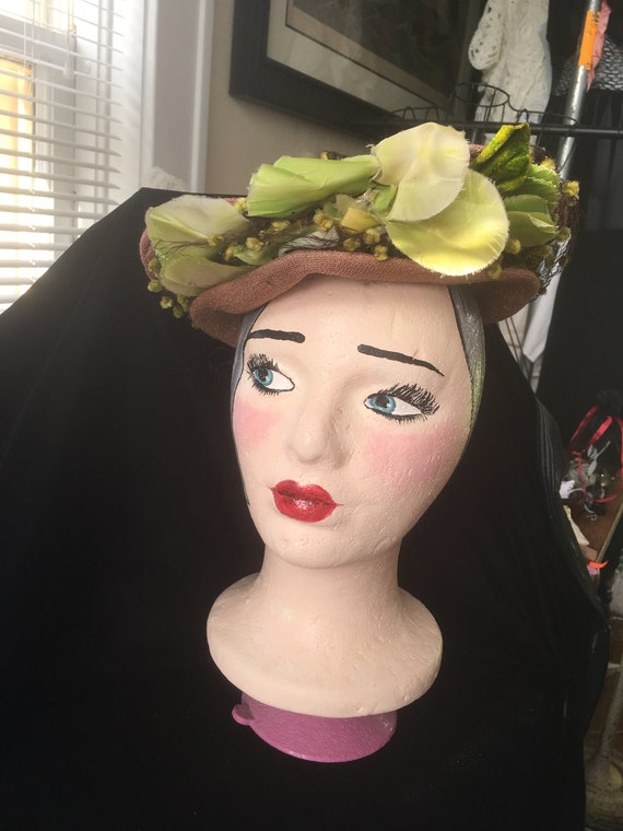 Vintage 1940's Taupe Crown Hat with Green Flowers