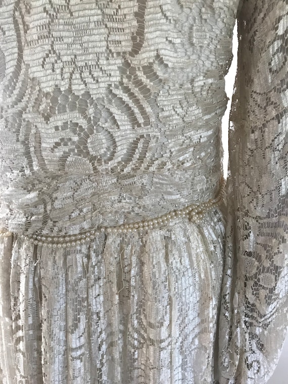 Vintage 1920s lace wedding dress with beading - image 8