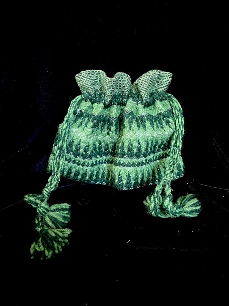 Vintage 1970s two tone green woven drawstring bag, purse image 1