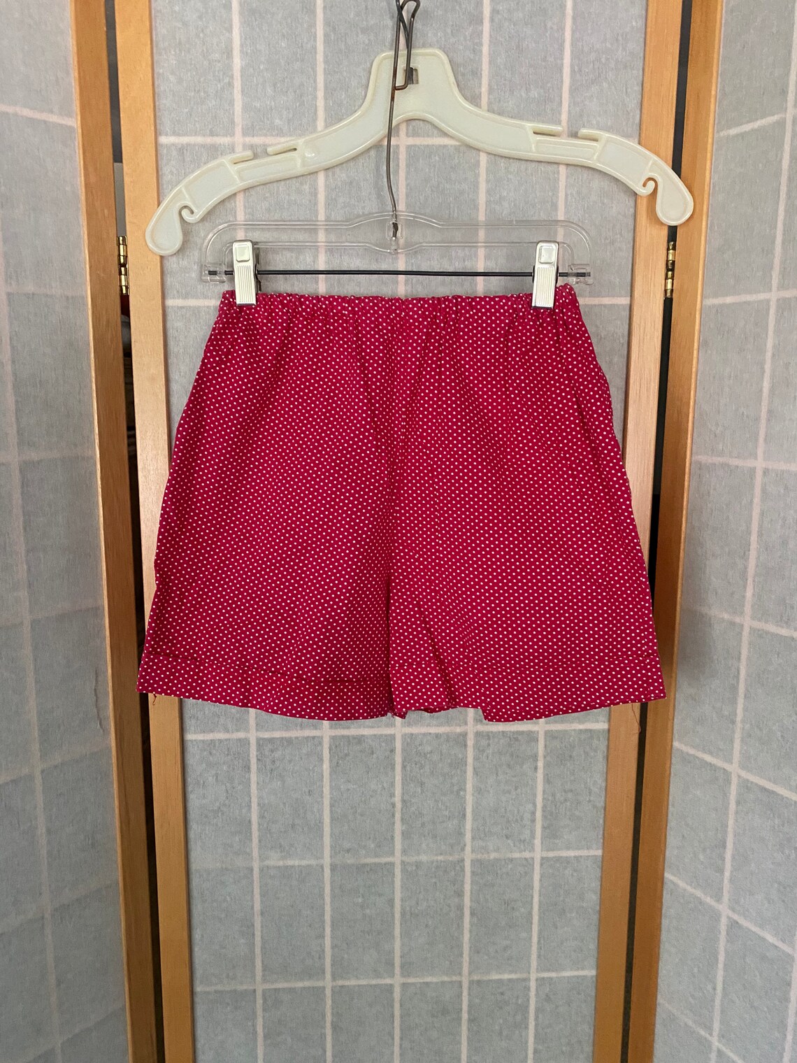Vintage Red Polka Dot Men's Shorts