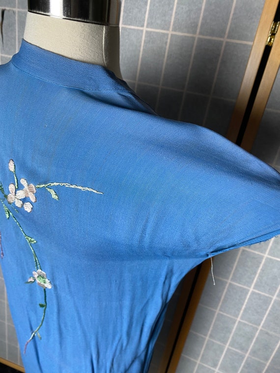 Vintage 1930’s sky blue crepe short sleeve dressi… - image 3