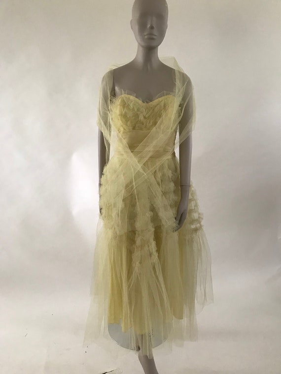 Vintage 1950's Yellow Tulle Layered, Tiered Party… - image 1