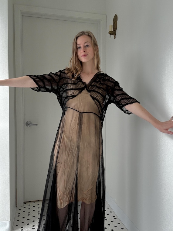 Vintage 1930’s 40’s sheer black gown, dress size … - image 5