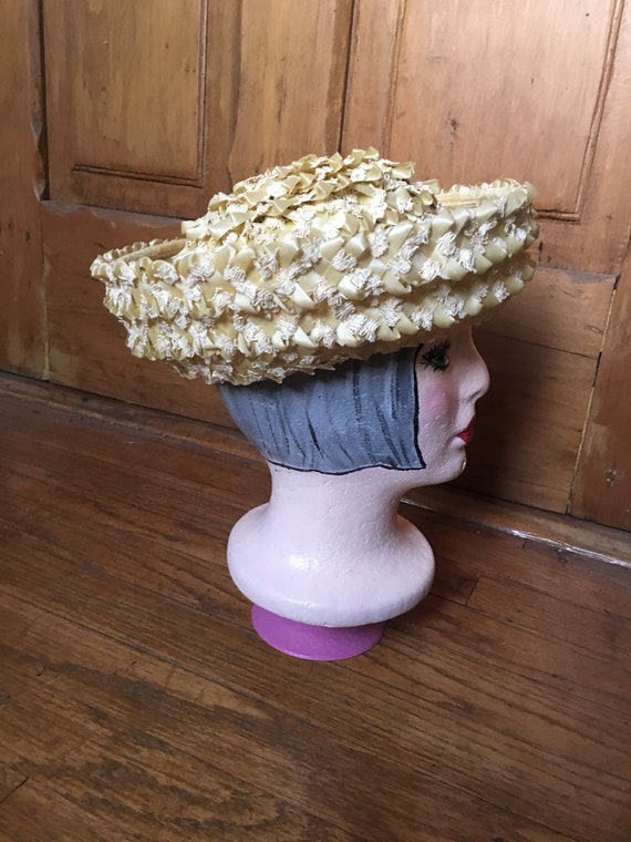 Vintage 1960 Tall Beige Yellow Woven Straw Hat - image 5