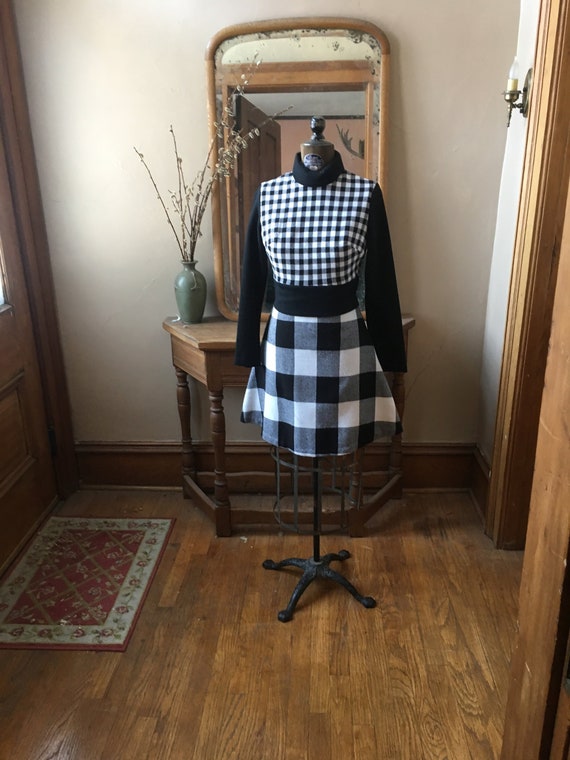 Vintage 1960s Black and White Gingham Knit Dress,… - image 1