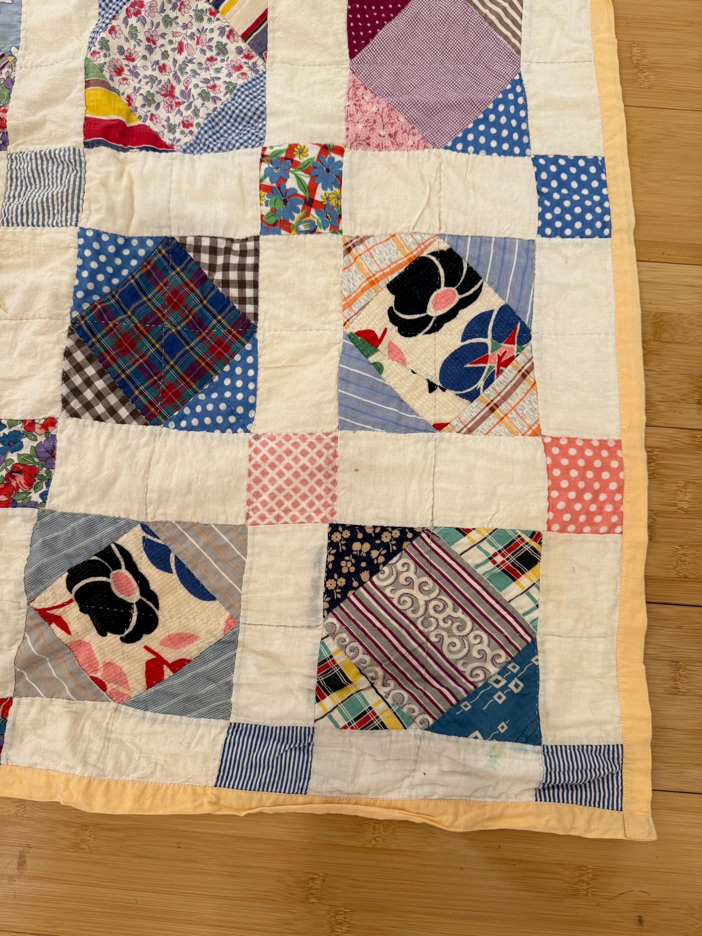 1940年代から1950年代のヴィンテージコットンパッチワークキルト、62 x