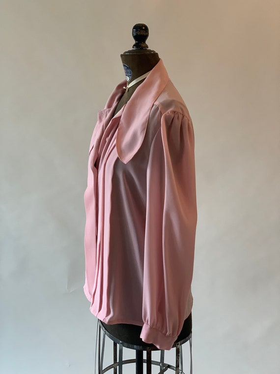 Vintage 1980s pink blouse with pintucks and bow - image 6