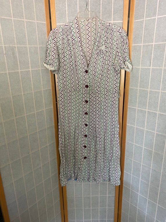 Vintage 1940’s gray polka dot cotton dress