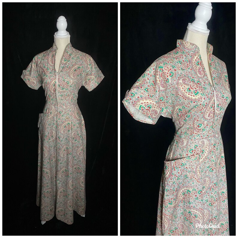 Vintage 1940s colorful paisley zip front dress with built in waist tie, size small medium, Fleischman california image 1