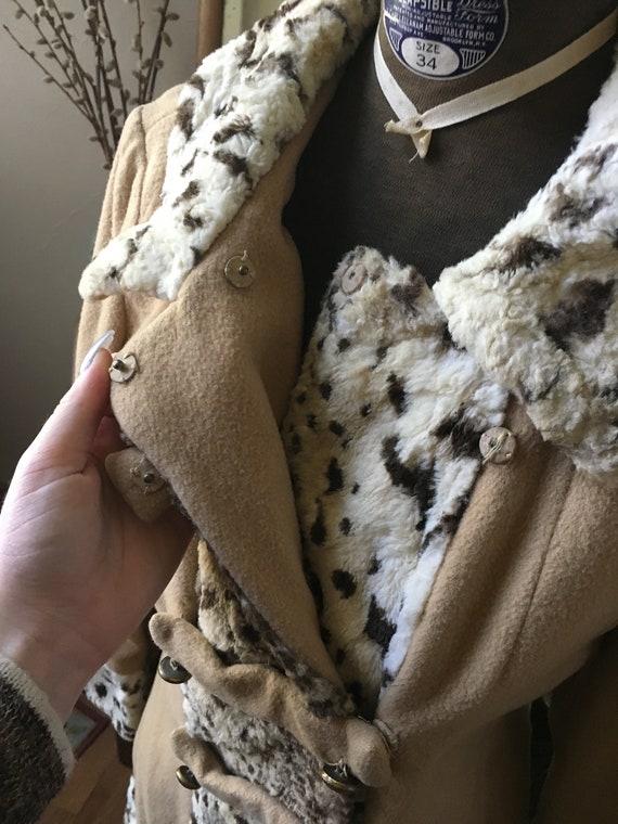Vintage 1960's 1970's Tan Coat with Spotted Fur T… - image 3