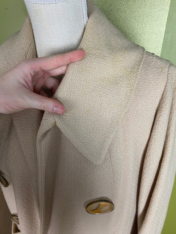 Vintage 1960’s beige tan wool coat, size medium l… - image 3