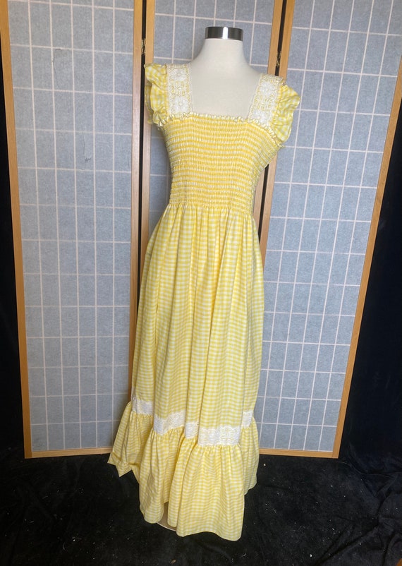 Vintage 1970’s yellow and white gingham sun dress… - image 2