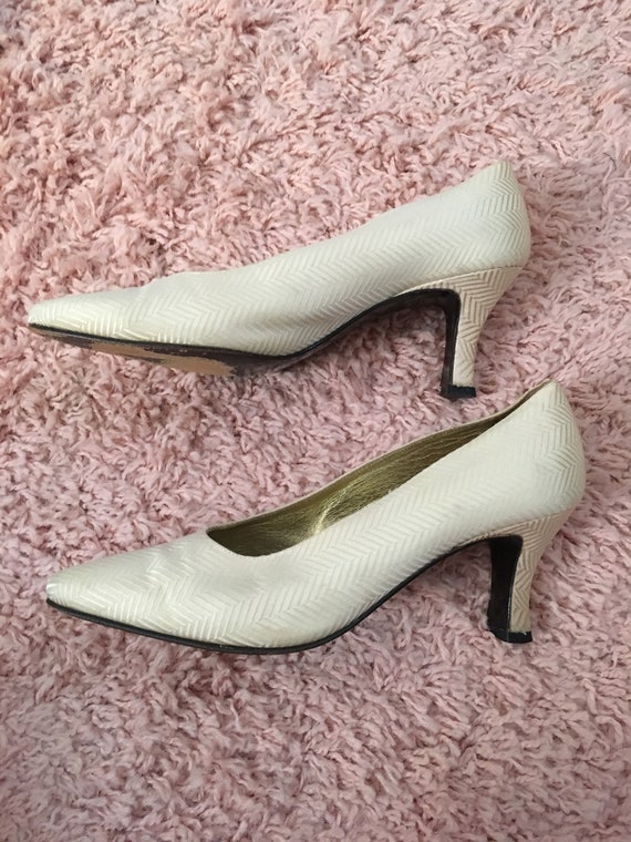 Vintage White Pattern High Heel Shoes by Pancaldi… - image 3
