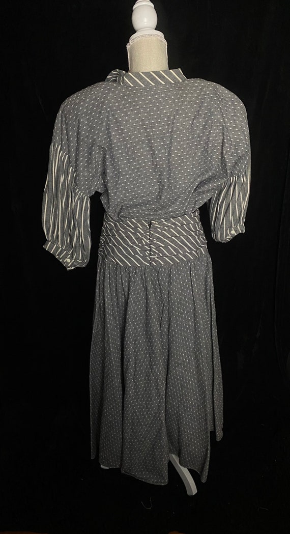 Vintage 1980’s gray and white stripe and polka do… - image 6