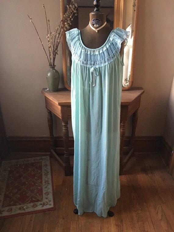 Vintage 1960's Light Blue Full Length Nightie, Sl… - image 1