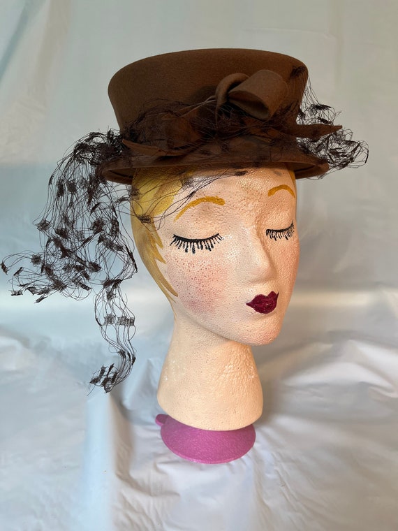 Vintage Stetson ladies brown felt hat with wide br