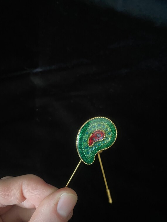 Two vintage 1960’s hat pins, or lapel pins, green… - image 2