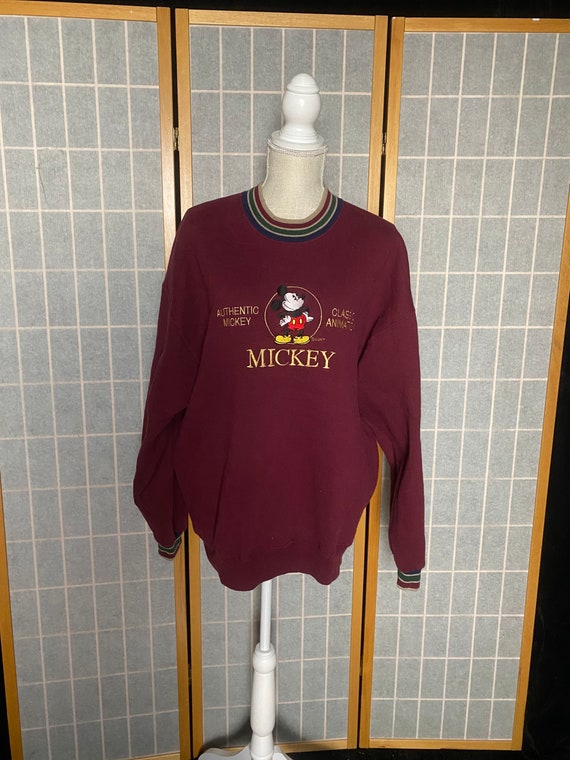 Vintage 1990’s burgundy crewneck sweatshirt, authe