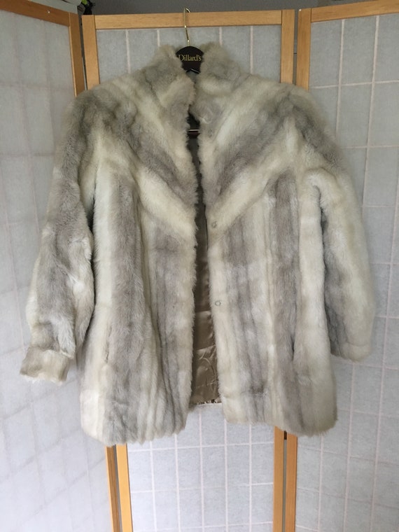 Vintage 1960's White and Gray Faux Fur Plush Coat… - image 1