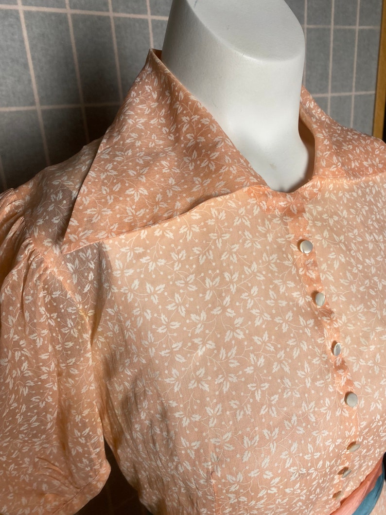 Vintage 1930s peach floral sheer dress with satin slip, size xs small image 3