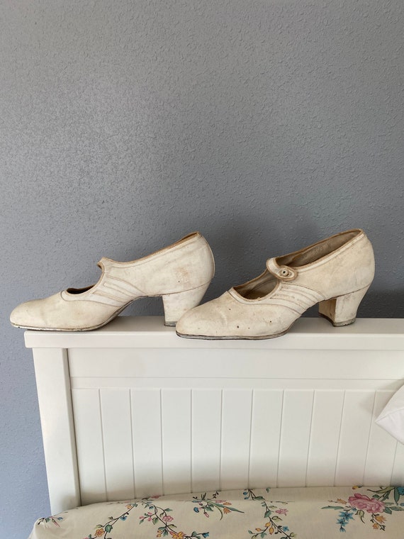 Vintage antique 1920’s white wedding shoes, bride 