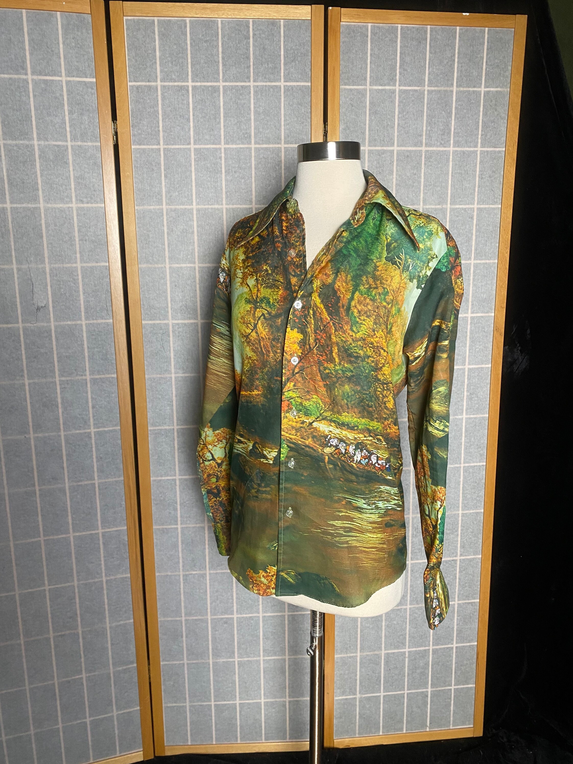 1970s Men’s Shirt Styles - Vintage 70s Shirts for Guys