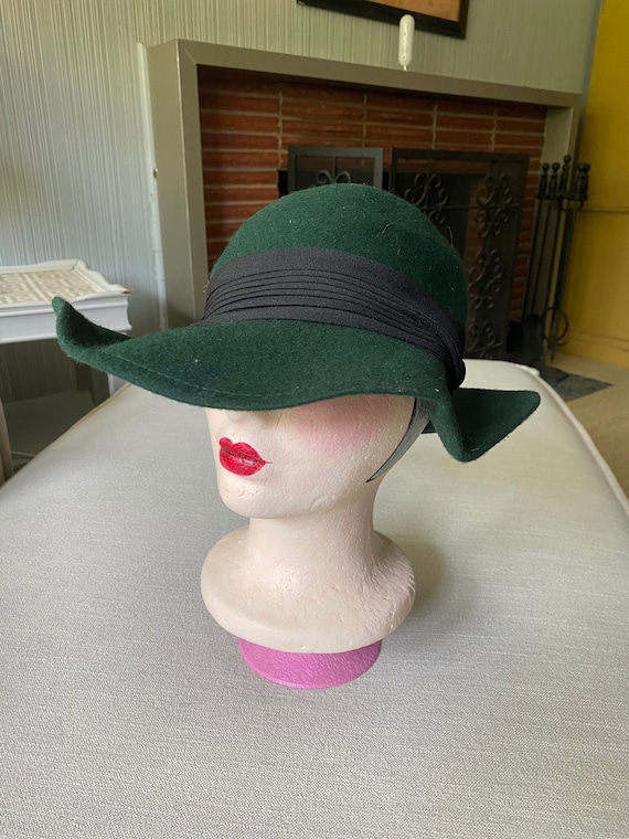 Vintage Forest Green Wool Hat