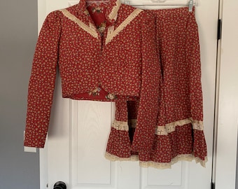 Vintage 1970’s Gunne Sax STYLE burgundy quilted floral prairie revival jacket and matching skirt dress, size small