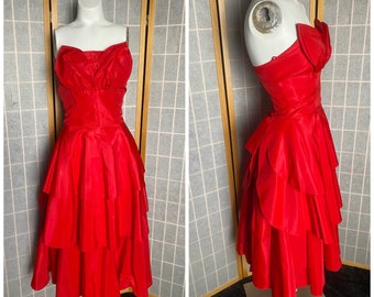 Vintage 1950’s red taffeta strapless tulip party dress, size XS