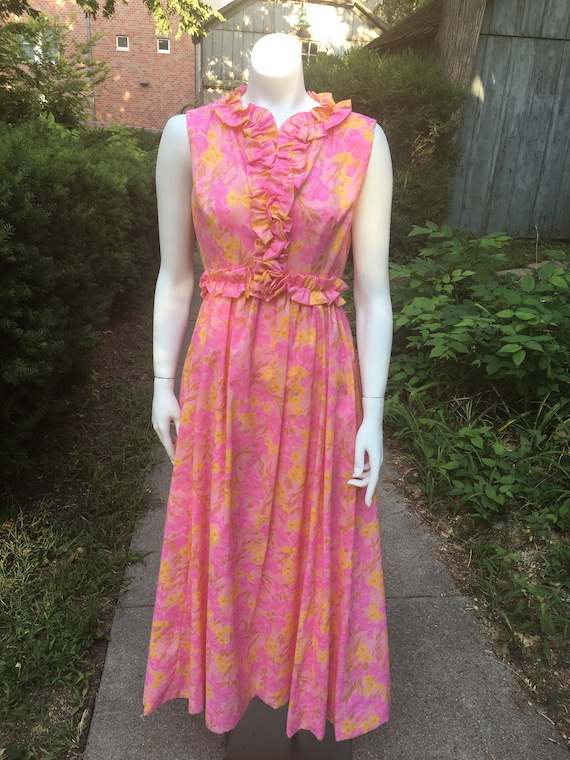 Vintage 1960's/70's Pink and Yellow Floral Maxi Dr