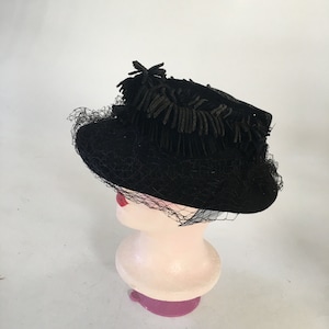 Vintage 1930&#39;s/40&#39;s Black Wool Felt Hat with Veil and Faux Feather Detail Fisk Model