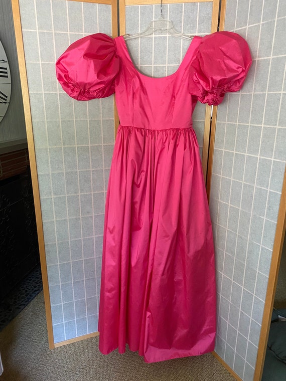 Vintage 1980’s hot pink puffy sleeve prom dress, g