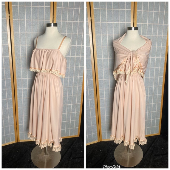Vintage 1970’s peach pink bridesmaid prom dress, … - image 1