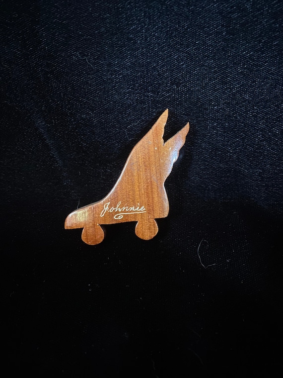 Vintage 1940’s wooden sweetheart pin, Johnnie skat