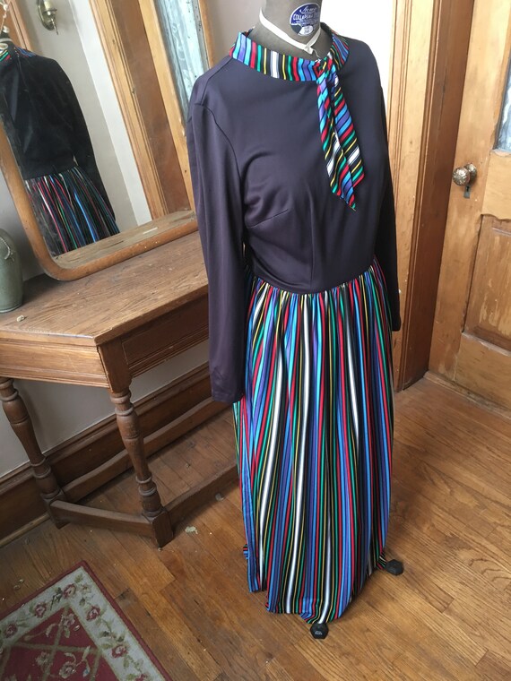 Vintage 1970's Black and Rainbow colorful Stripe … - image 2