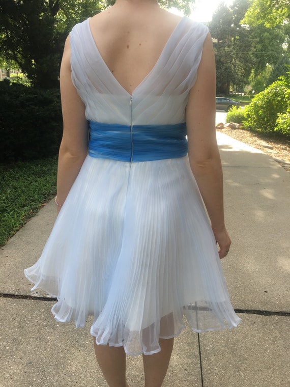 Vintage 1990's White and Blue Party Dress, size m… - image 3