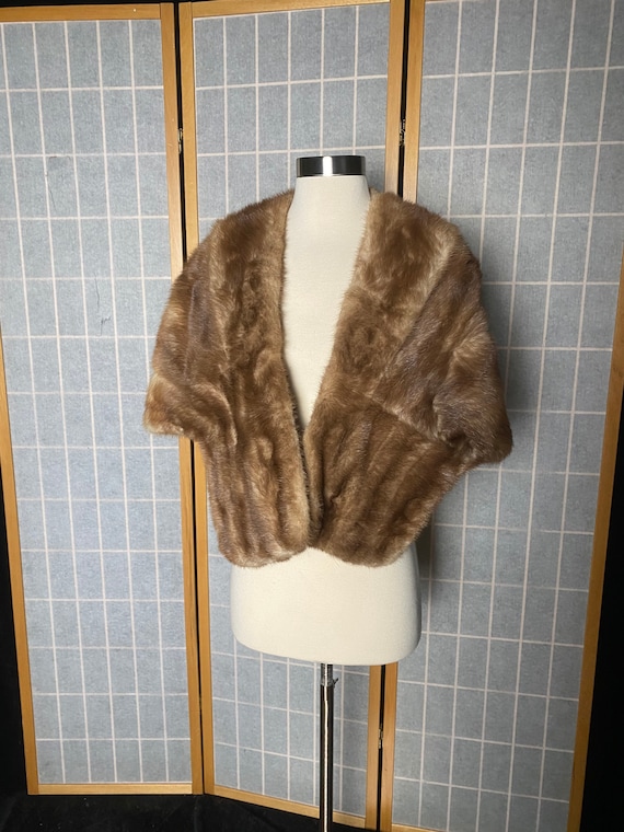 Vintage 1950’s 1960’s light brown blonde mink fur 