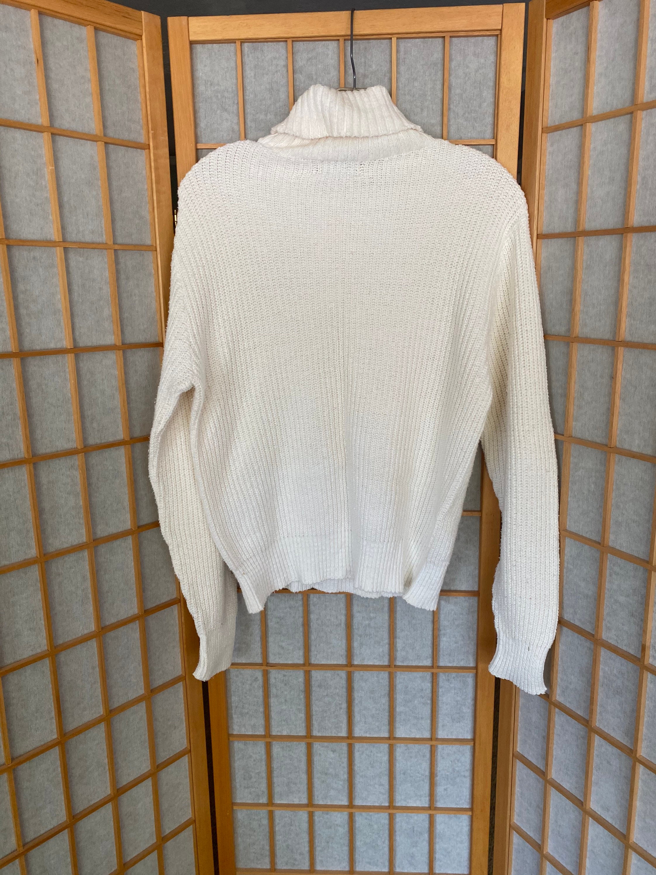 Vintage 1960s white turtleneck sweater by Regent Row Fashions | Etsy