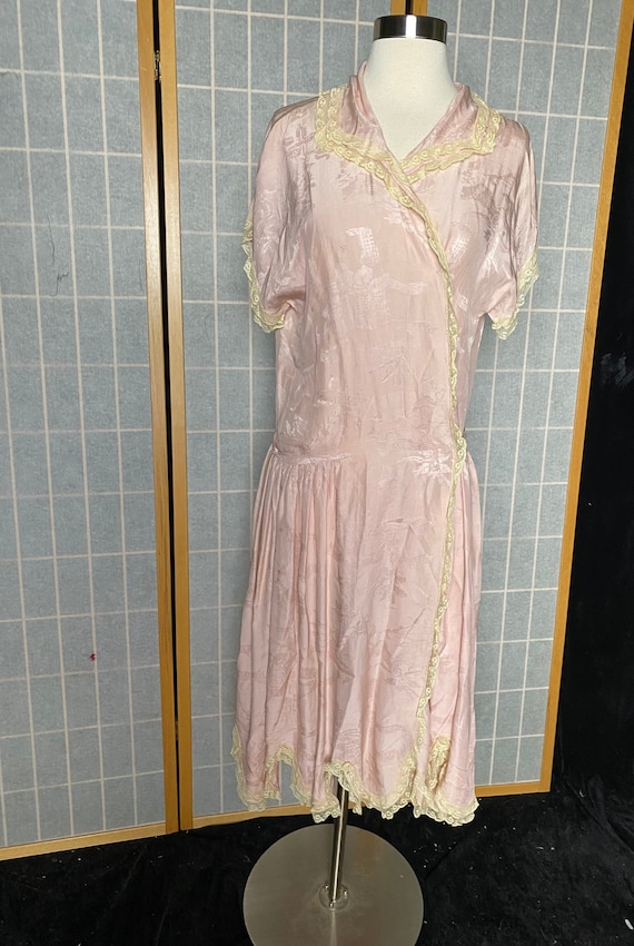 Vintage 1920’s antique light pink jacquard dressin