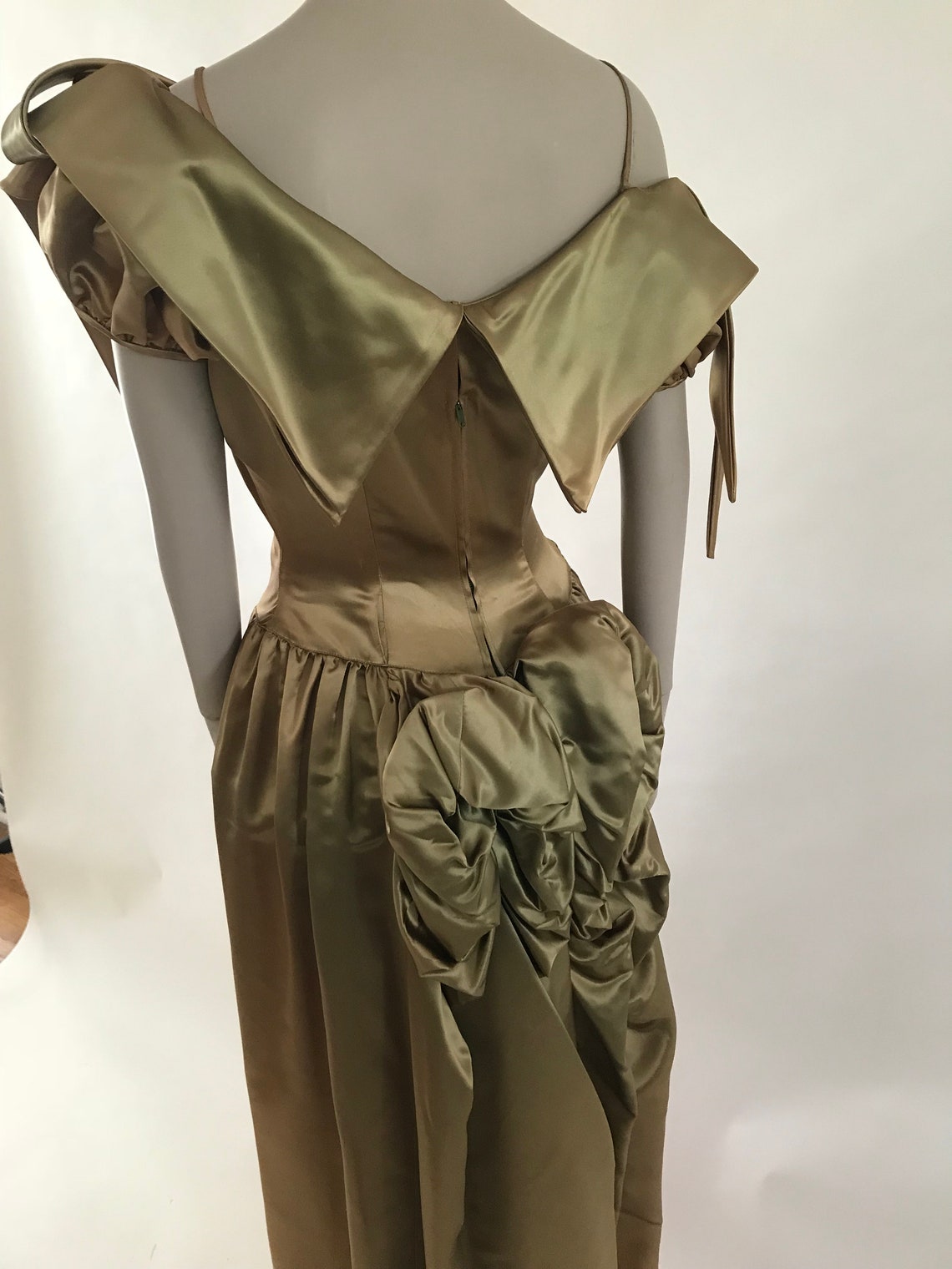 Satin Vintage Dress-Bust 40