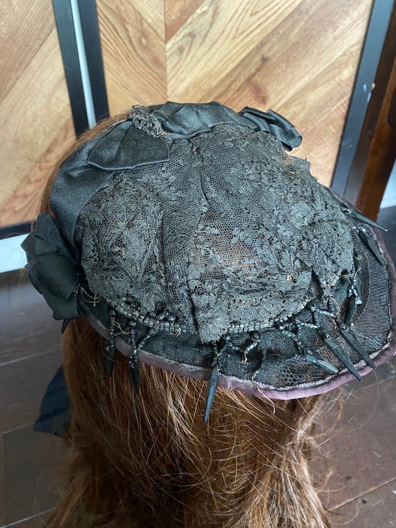 Antique 1910’s black lace structural hat, fascina… - image 6