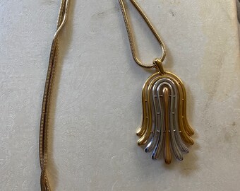 Collana pendente Trifari in argento e oro vintage