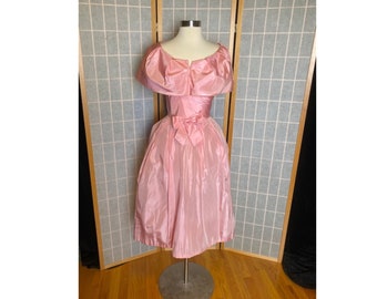 Vintage 1950’s pink Lorrie Deb party dress with tulle, size xs