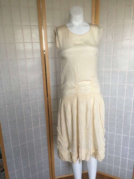 Vintage 1930's 1940's Cream Beige White Silk Full