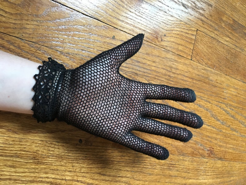 Vintage Unique Black Sheer Formal Gloves