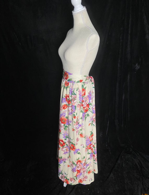 Vintage 1970’s cream maxi skirt with purple and p… - image 3