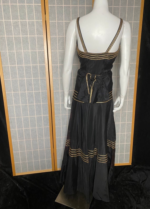 Vintage 1940’s black taffeta gown with metallic g… - image 8